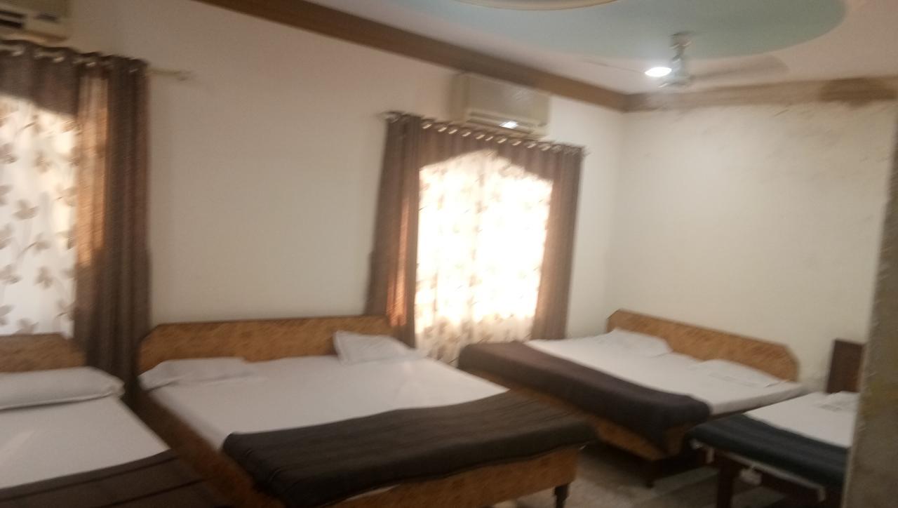 Grand Galaxy Hotel Krishna Nashik Exterior photo